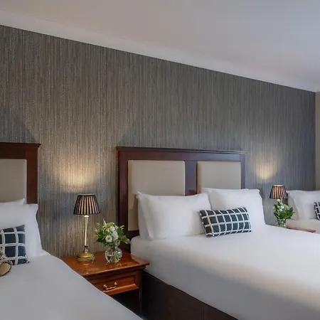Hotel Dooley's