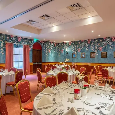 Hotel Dooley's