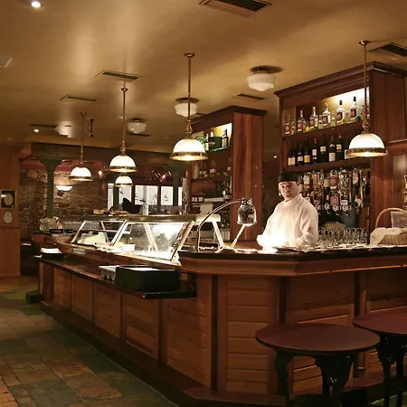 Dooley's Waterford