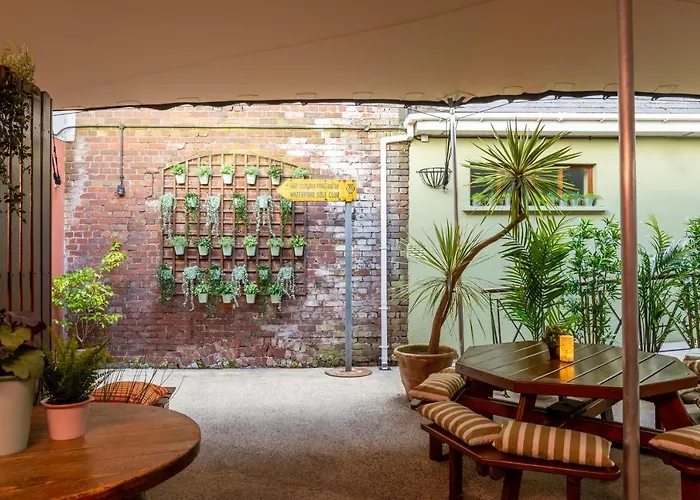 Dooley's Отель Вотафорд